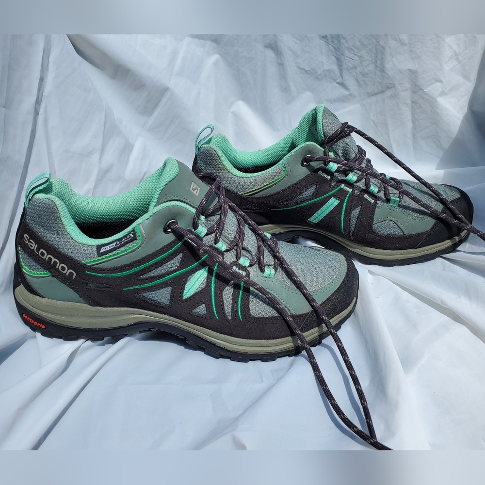 Like New Salomon Hiking Shoes